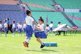 低迷曼市苟延残喘 红军强势猛龙过江